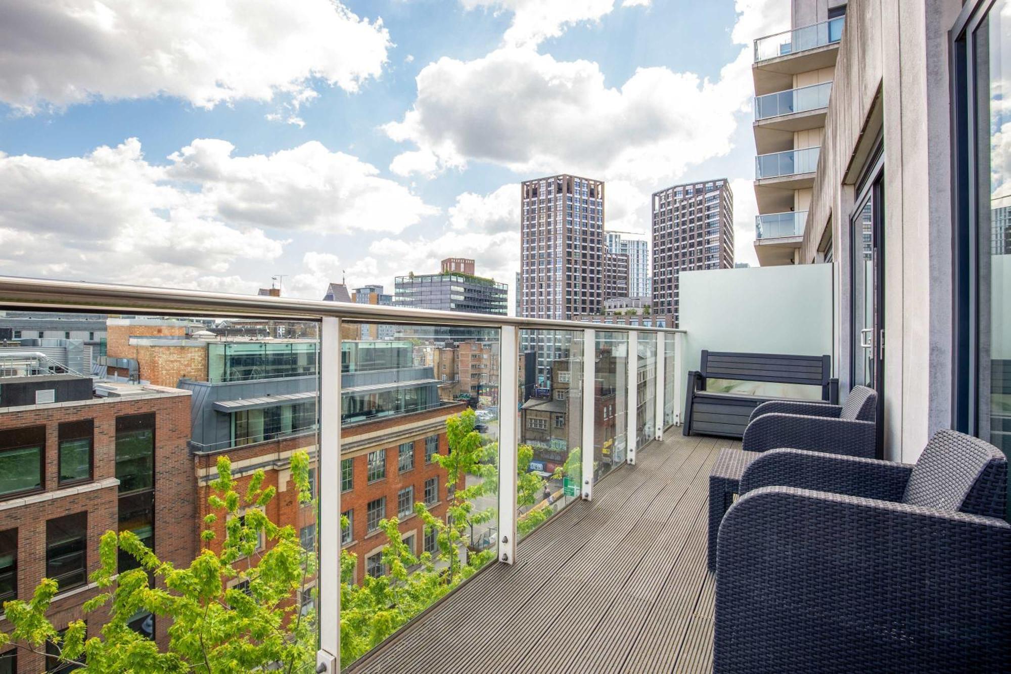 Londwell Spitalfields & Brick Lane Balcony * London